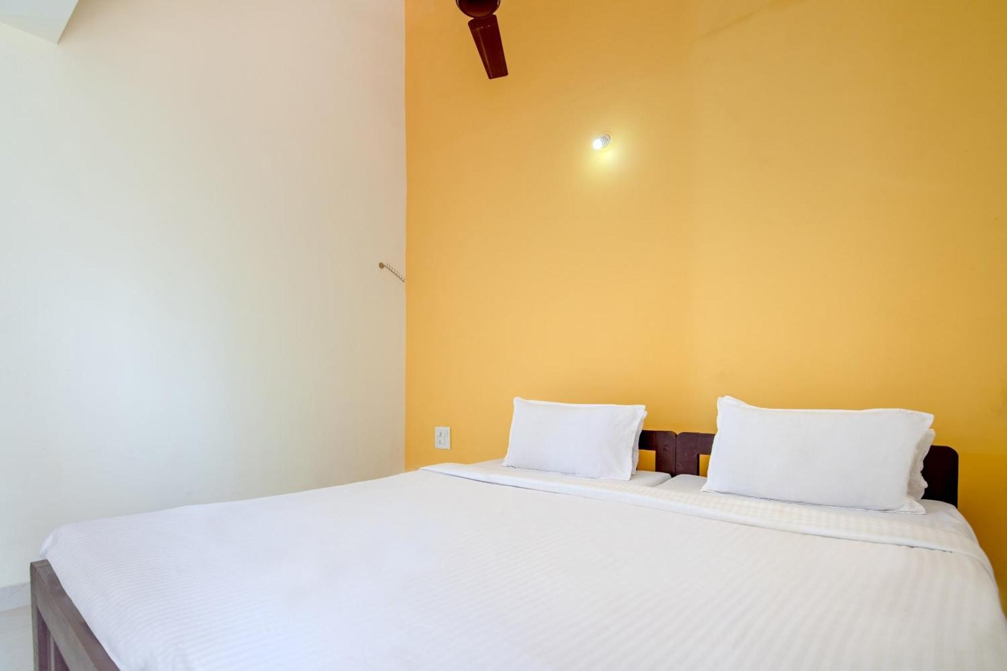 Spot On Ps Guest House Calangute Kültér fotó